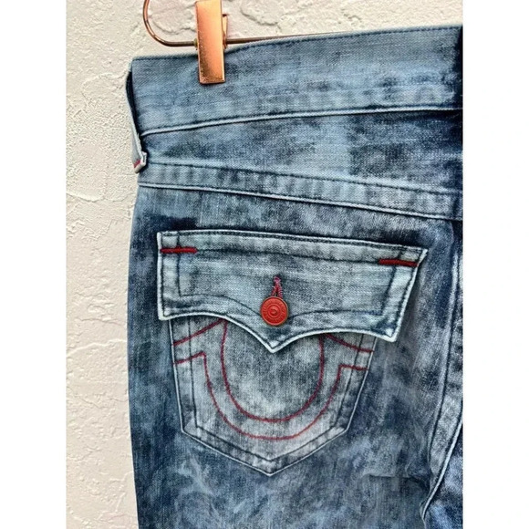 True Religion Mens Gino Relaxed Bleach Denim Jeans Blue Size 31 - Picture 14 of 15